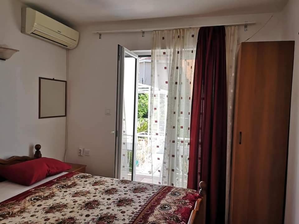 Apartmani Becici Oda fotoğraf