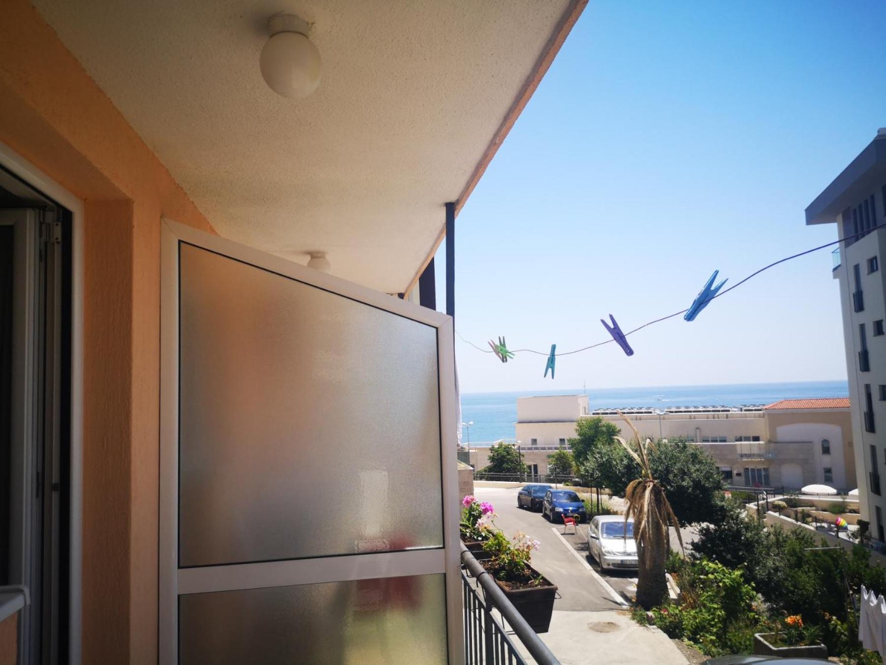Apartmani Becici Oda fotoğraf