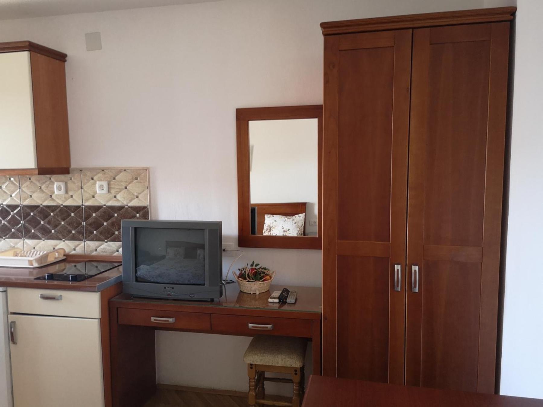 Apartmani Becici Oda fotoğraf