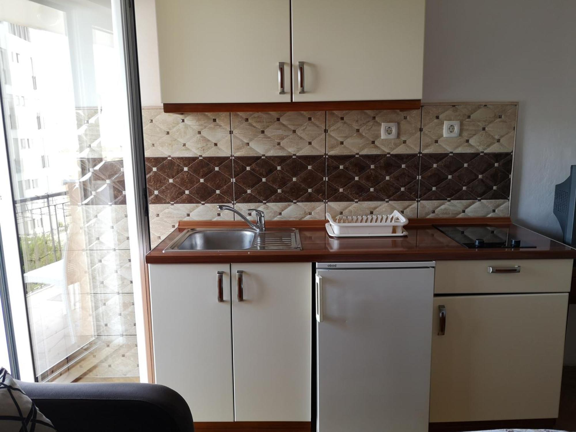 Apartmani Becici Oda fotoğraf